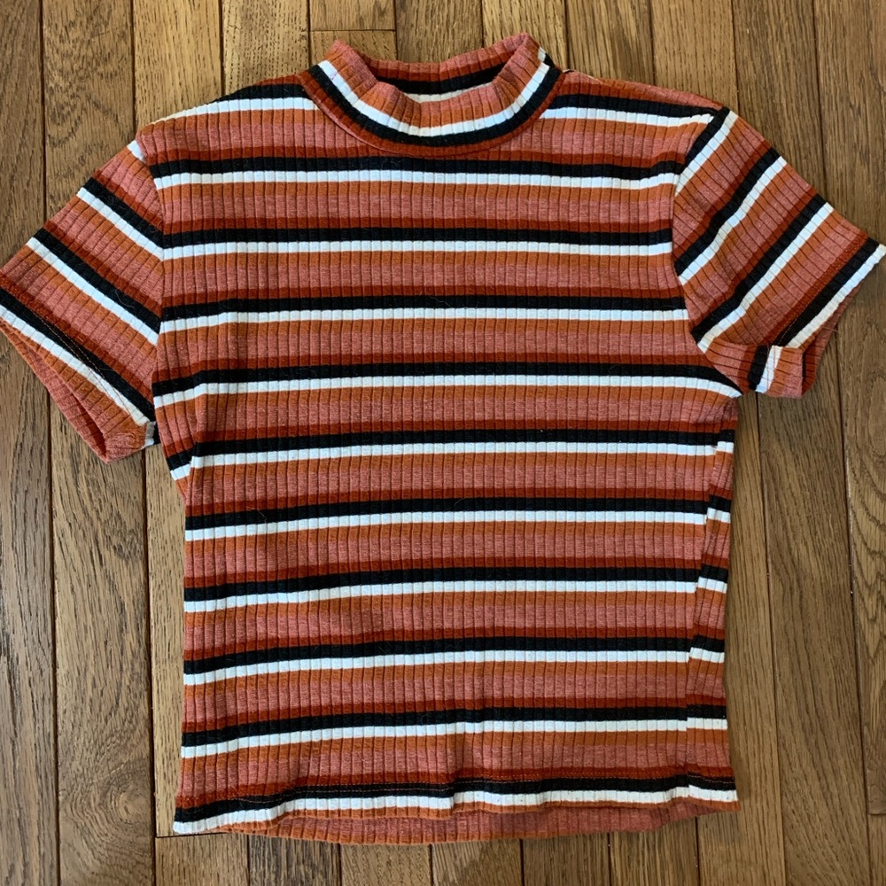 Sky and Sparrow Crop top, Size Small, Burnt orange w/ black and white stripes
